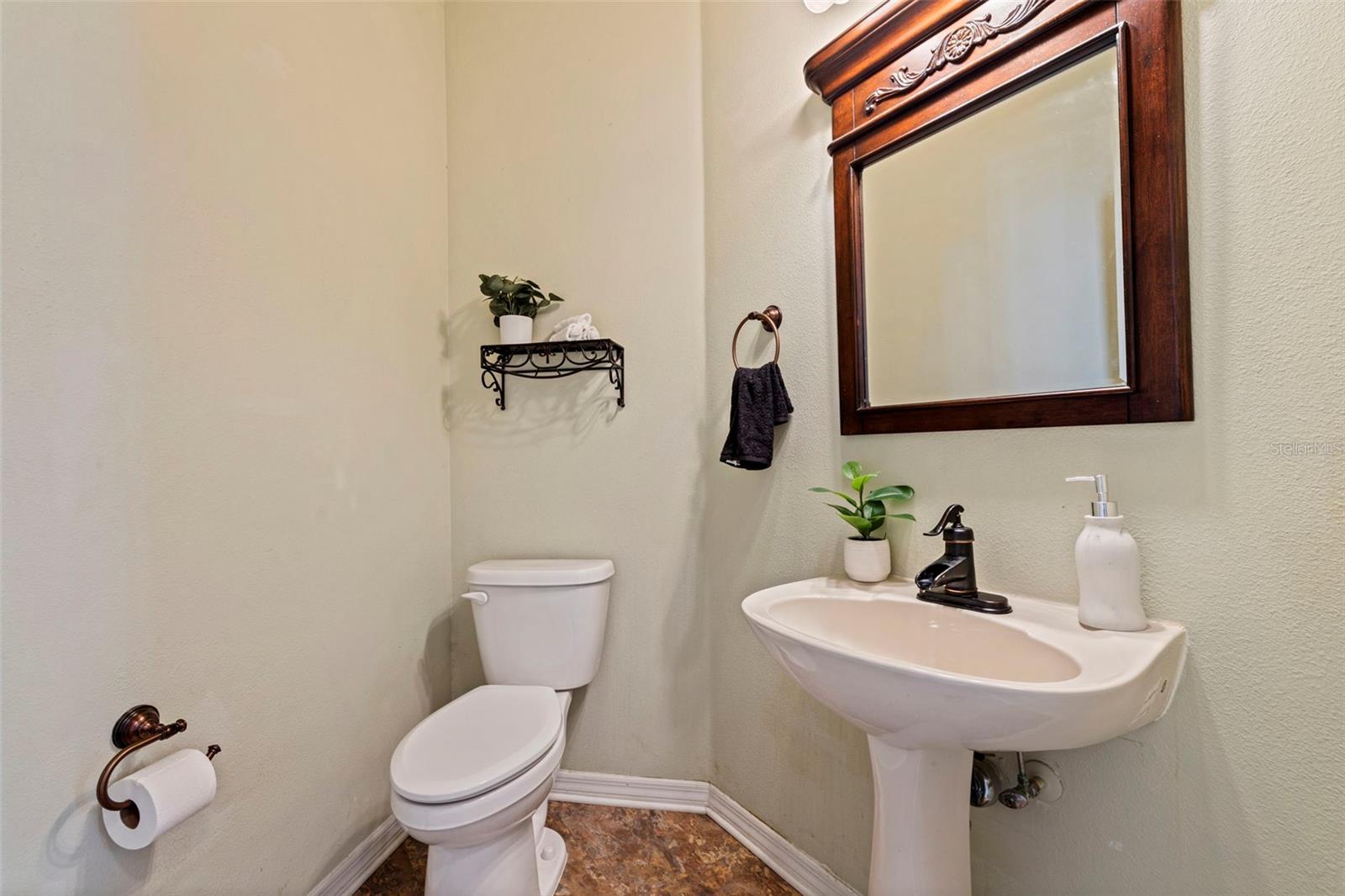 4758 WHISPERING WIND AVE — photo 22