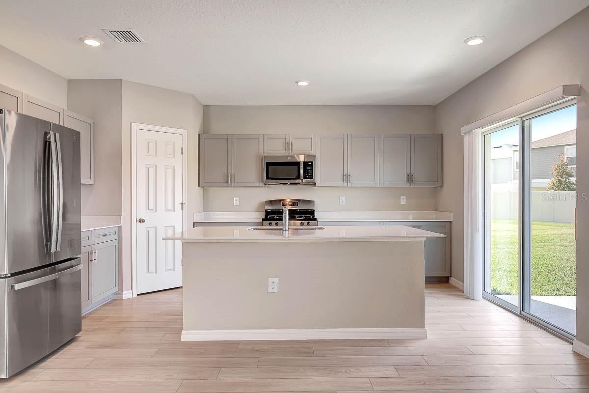 12932 WELLSPRING DR — photo 11