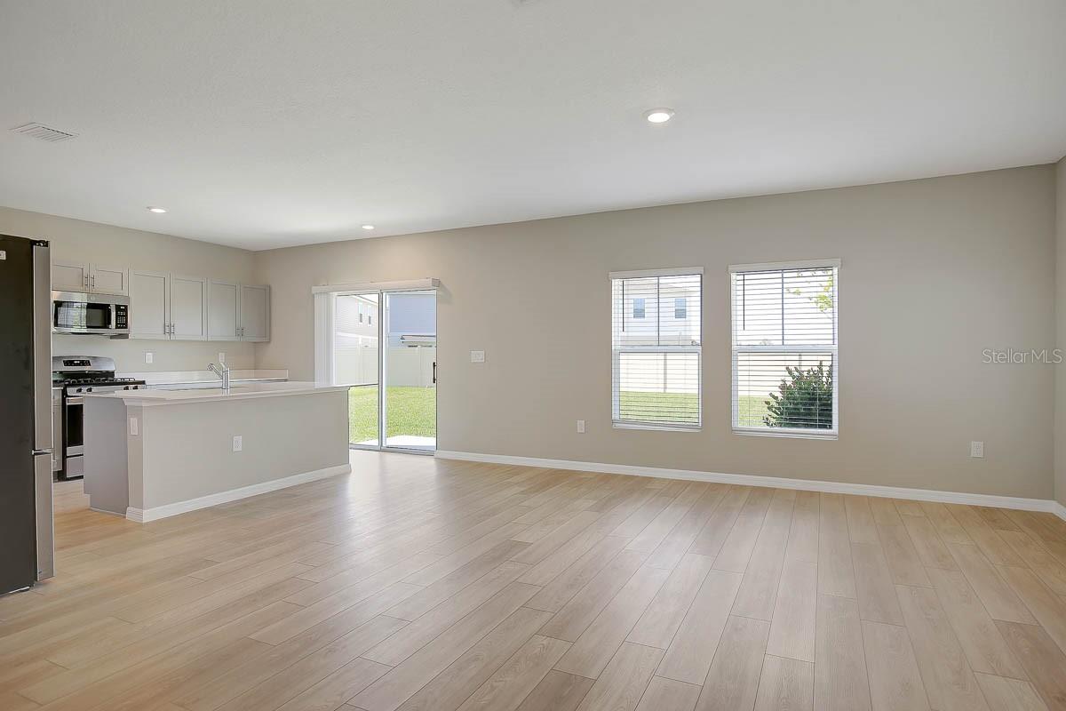 12932 WELLSPRING DR — photo 9