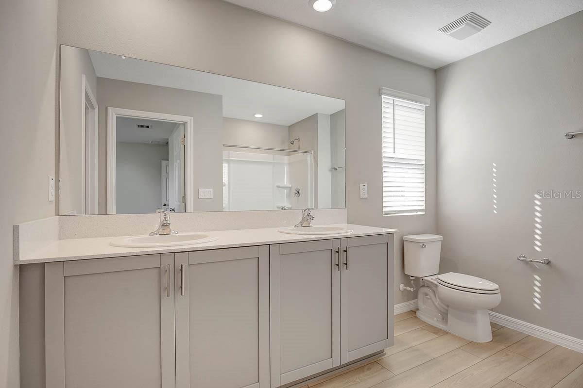 12932 WELLSPRING DR — photo 21