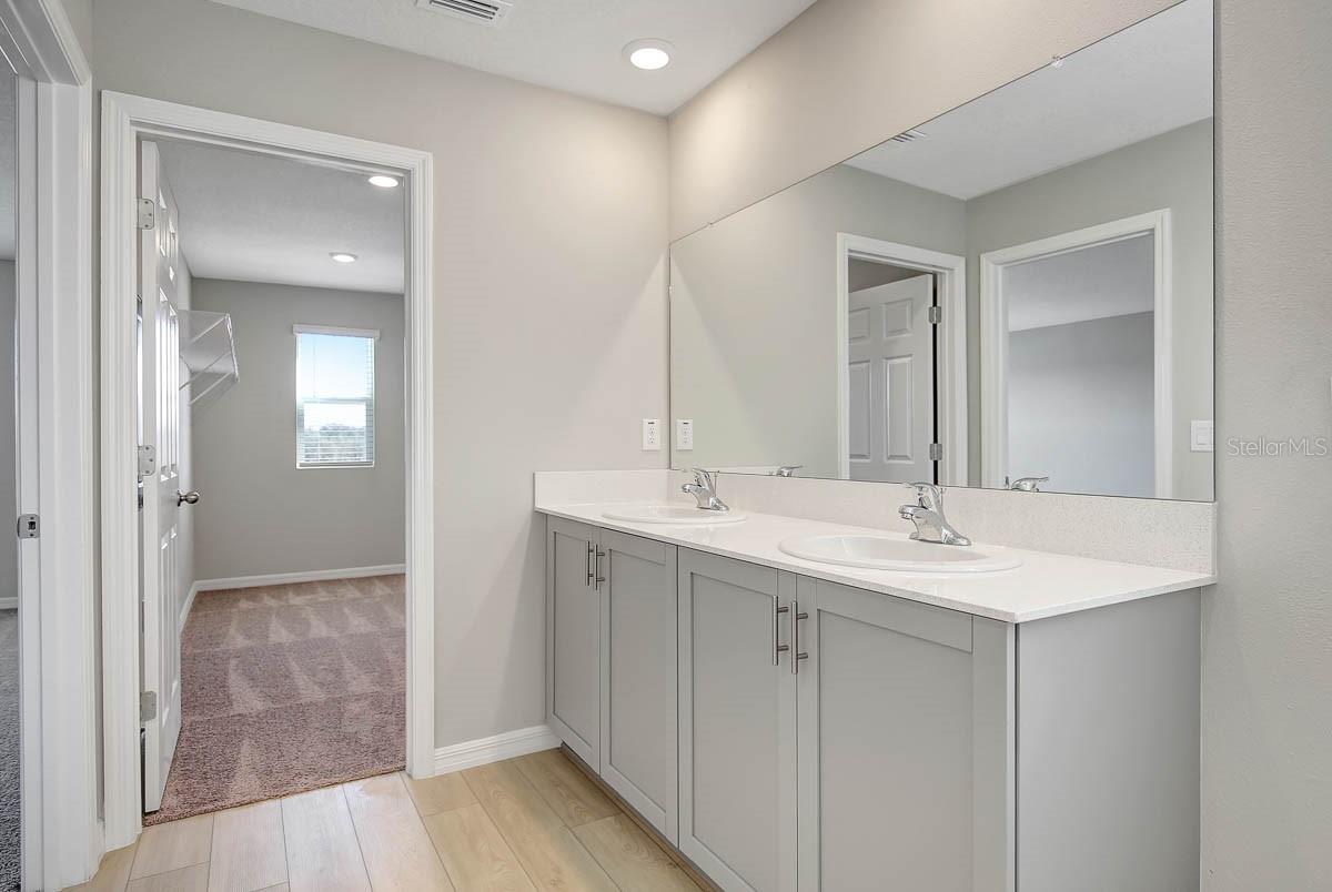 12932 WELLSPRING DR — photo 22