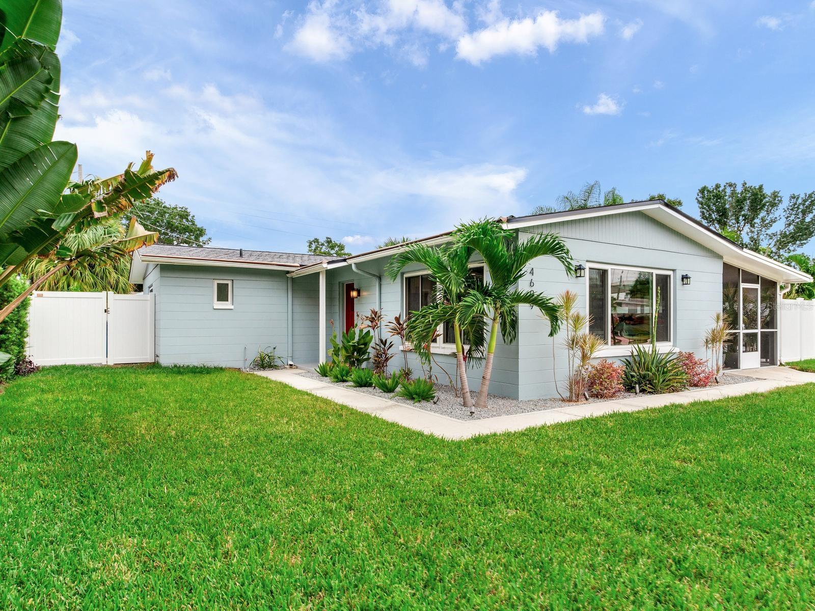 4609 W HAWTHORNE RD — photo 49