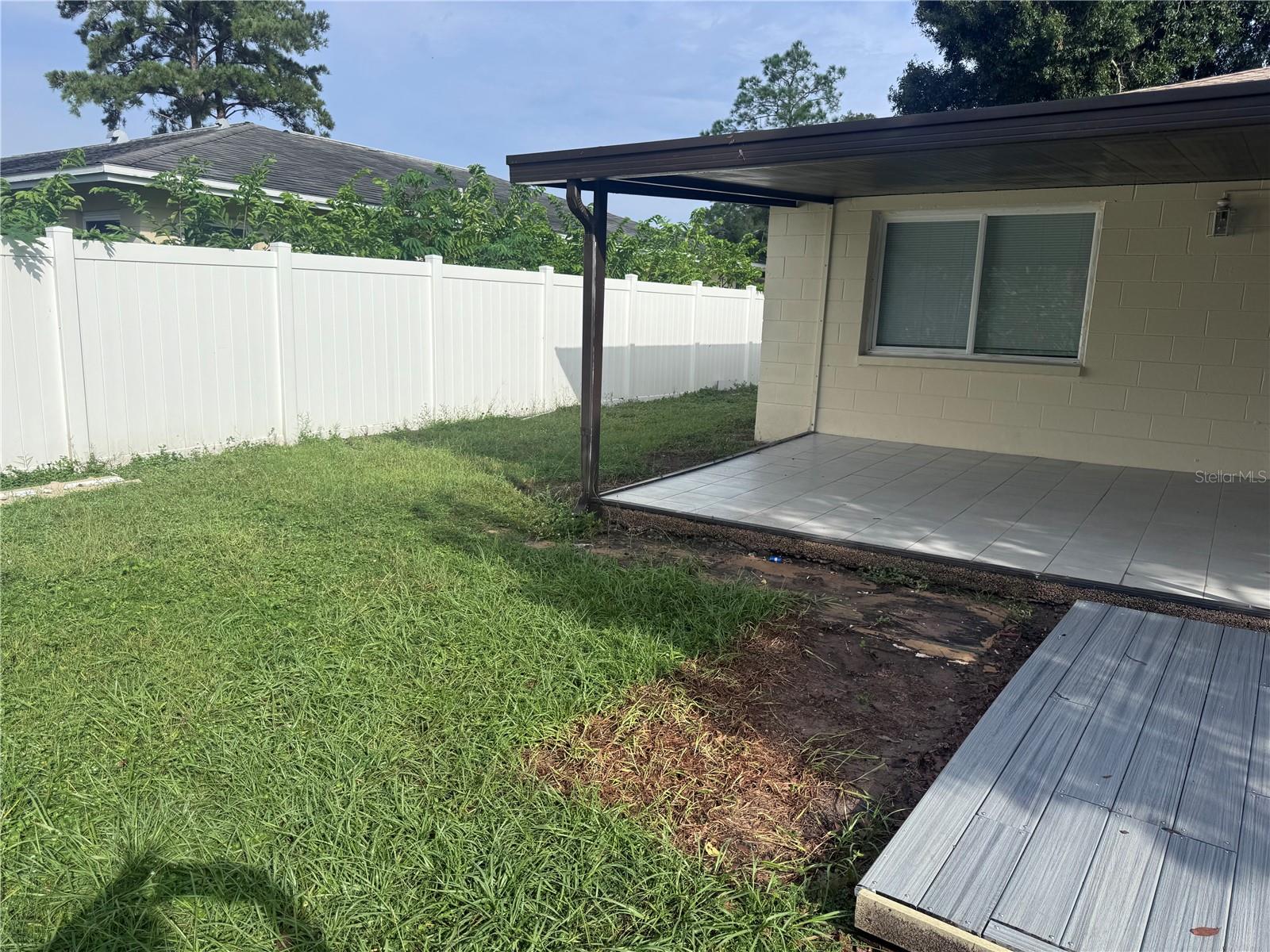 5208 CARROLLWOOD MEADOWS DR — photo 19