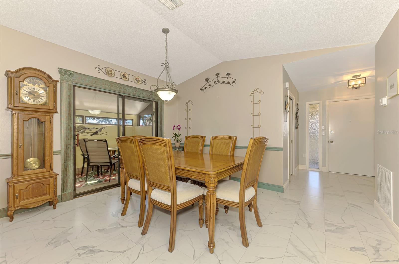 32 PEBBLE ROCK DR — photo 11