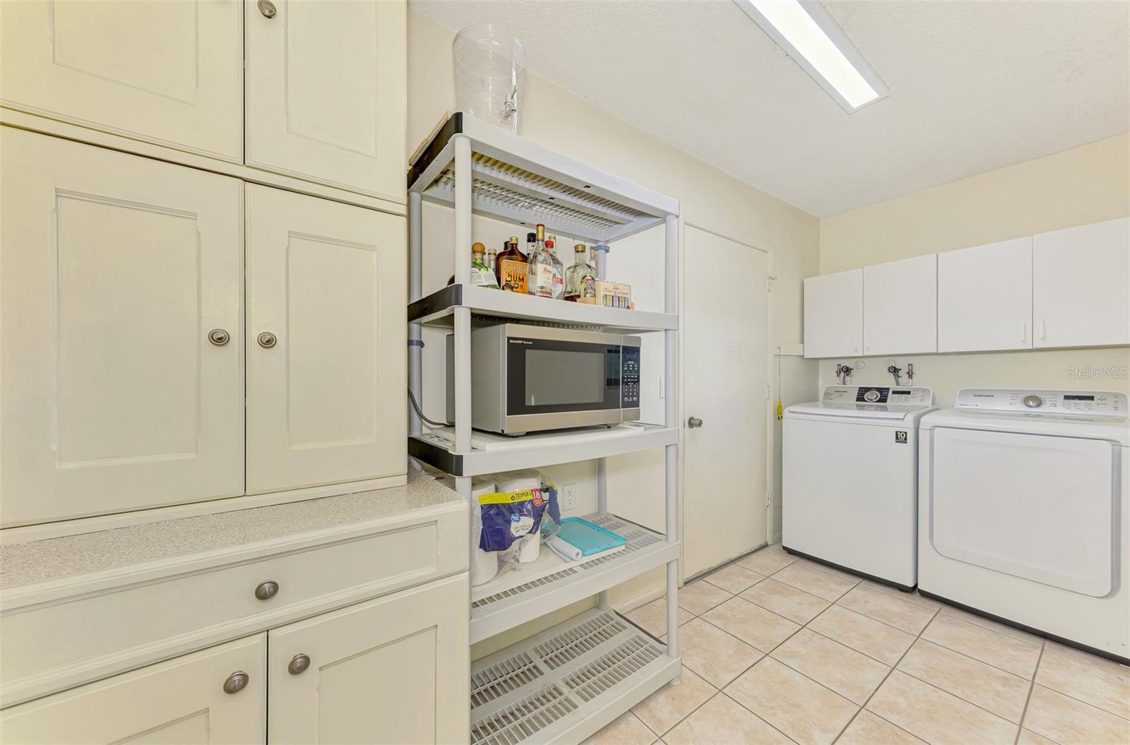 32 PEBBLE ROCK DR — photo 33