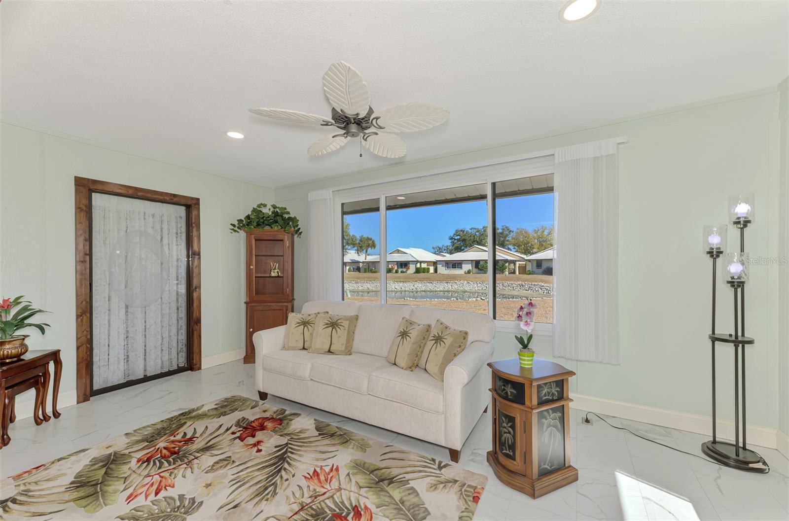 32 PEBBLE ROCK DR — photo 15