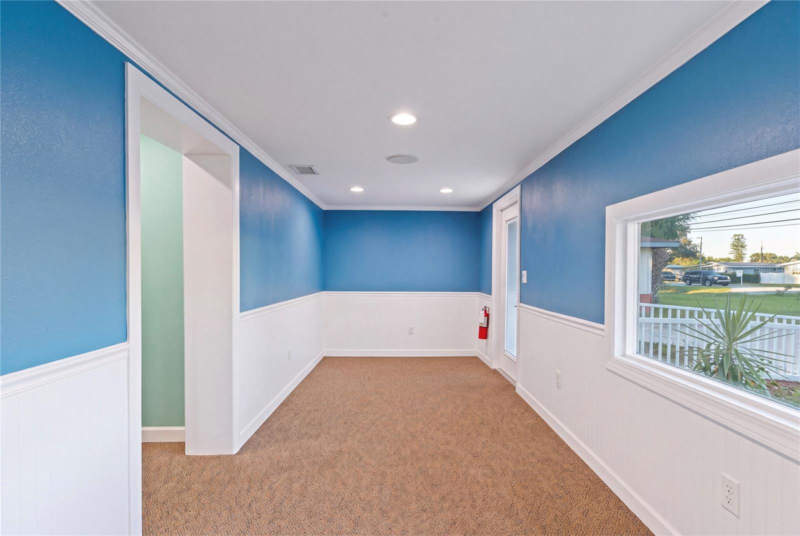 12574 INDIAN ROCKS RD — photo 5