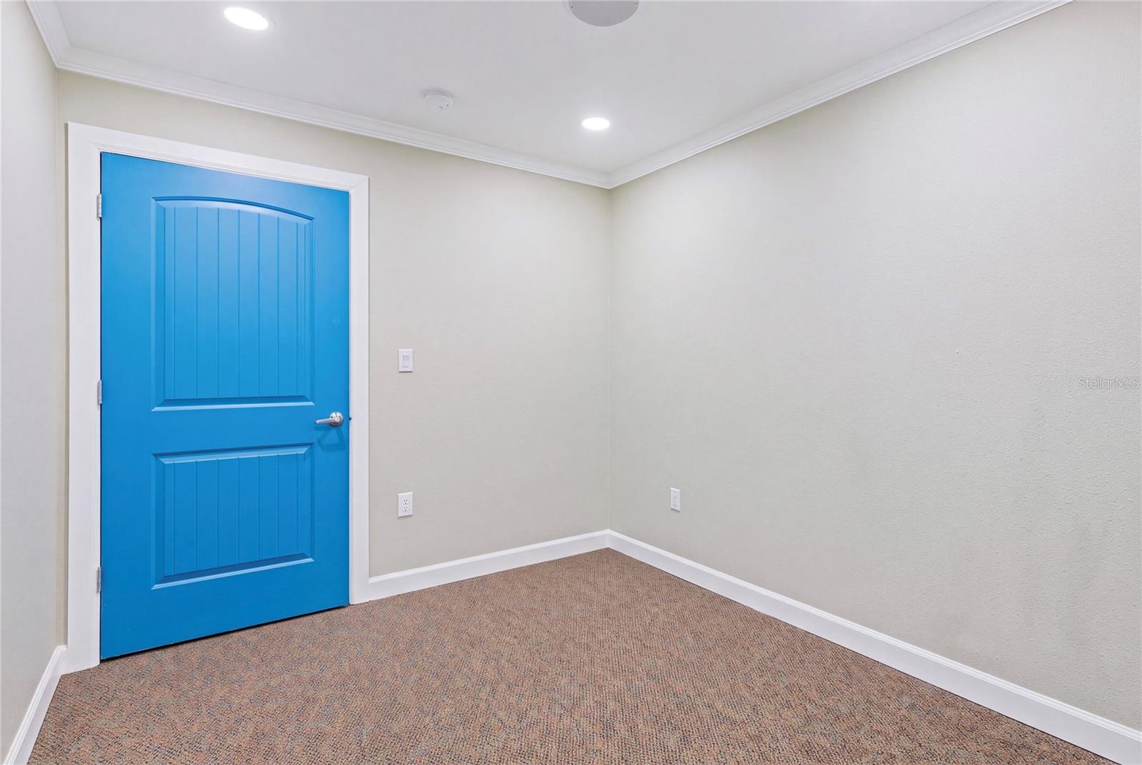 12574 INDIAN ROCKS RD — photo 11