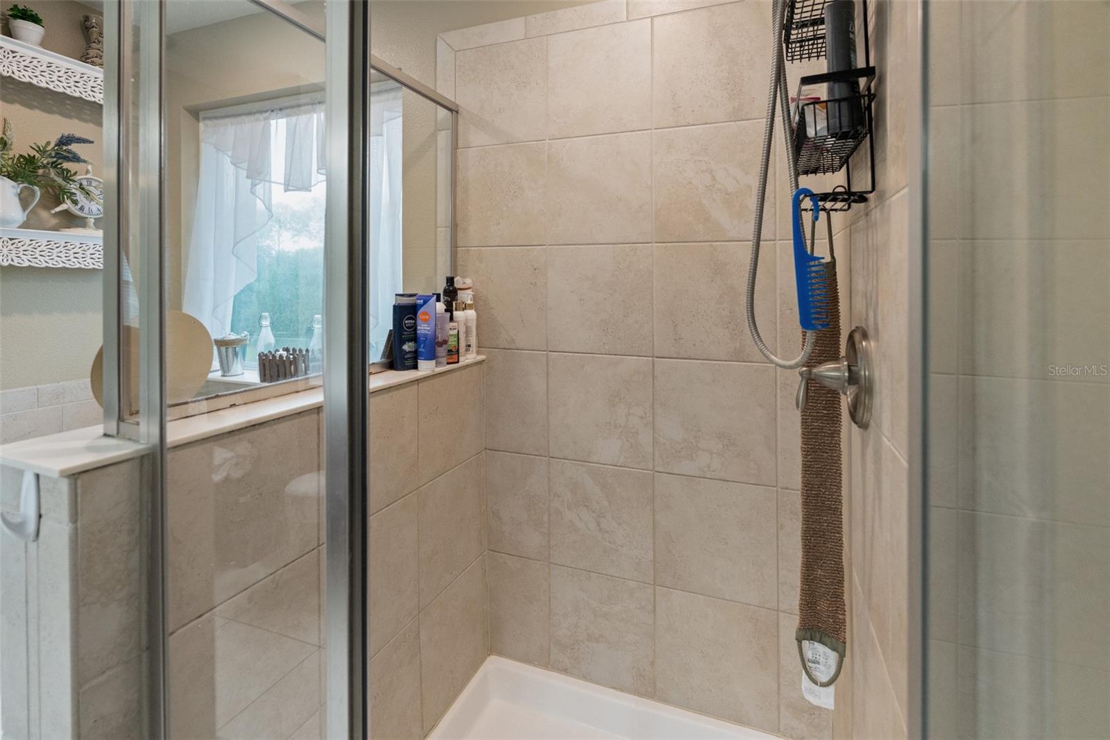 5840 MARMALADE LN — photo 32
