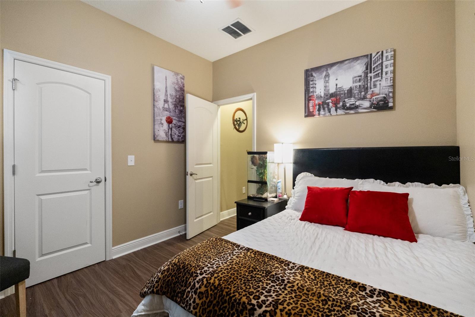 5840 MARMALADE LN — photo 16