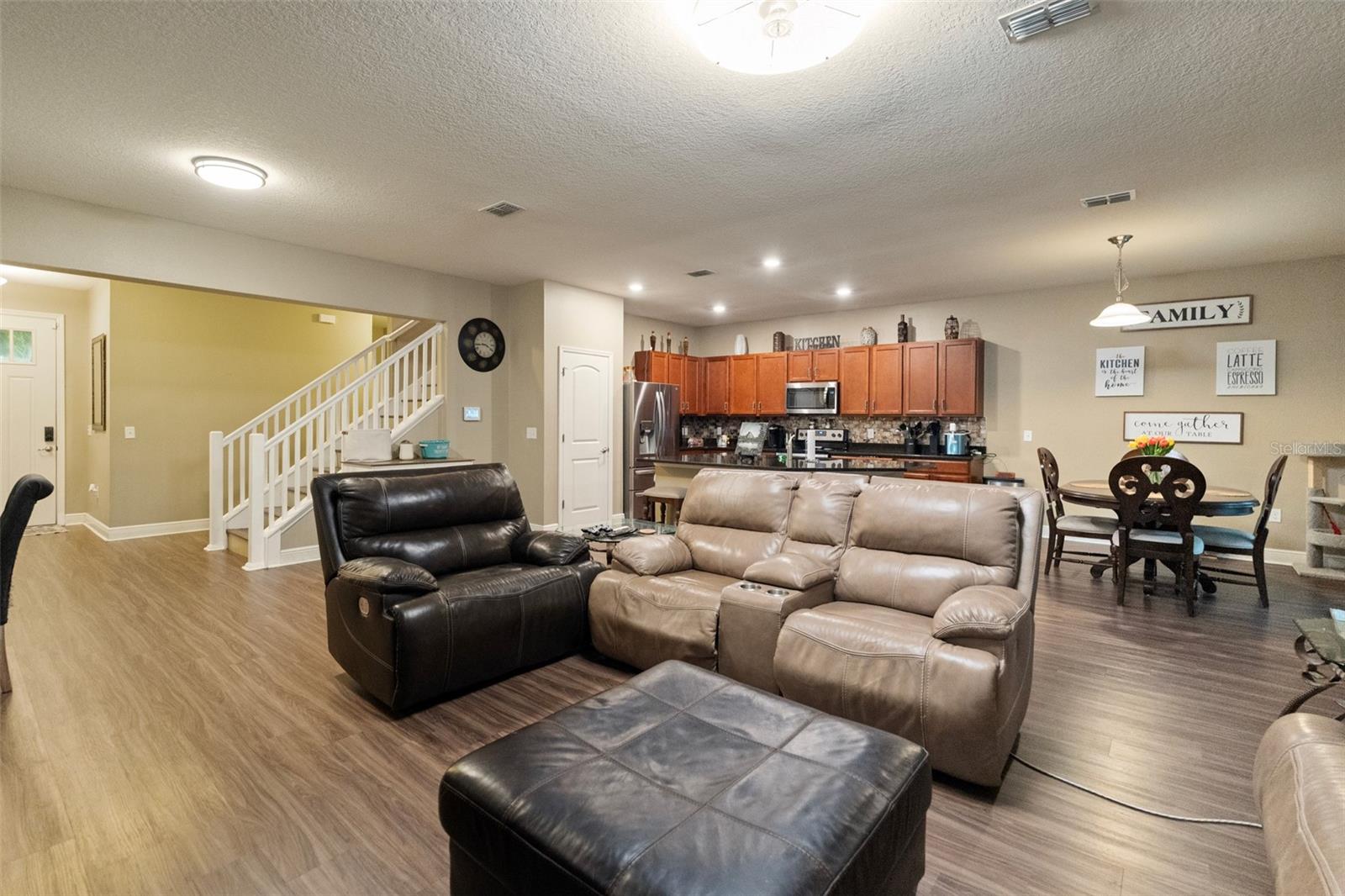5840 MARMALADE LN — photo 13
