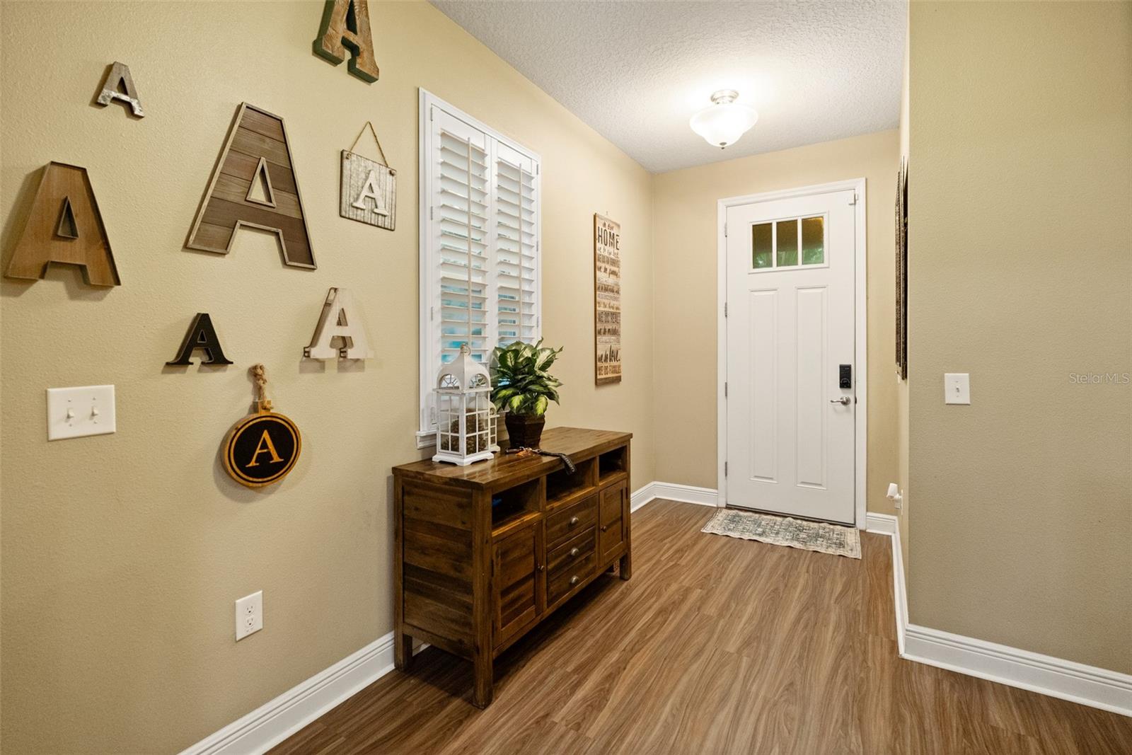5840 MARMALADE LN — photo 3