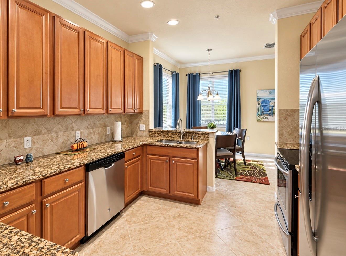310 WINDING BROOK LN #102 — photo 31