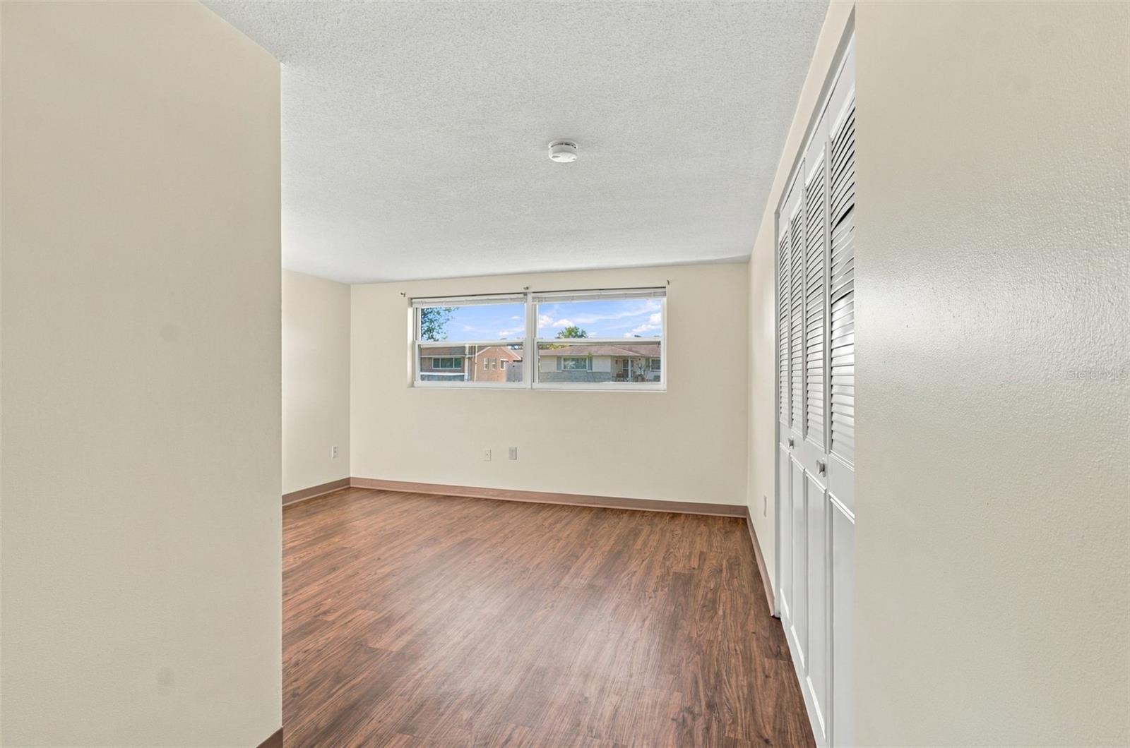 7917 MIMOSA DR — photo 31
