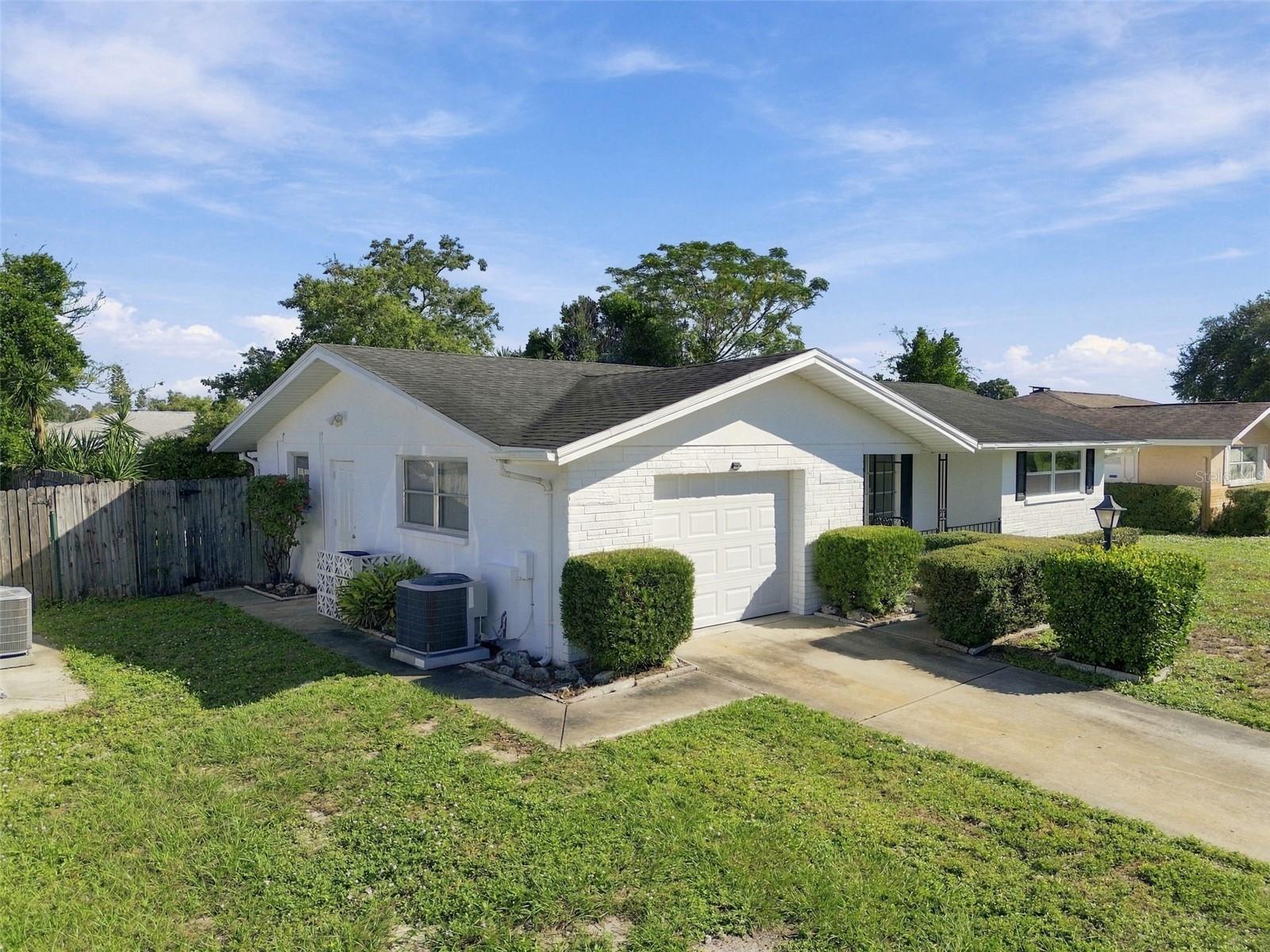 7917 MIMOSA DR — photo 65