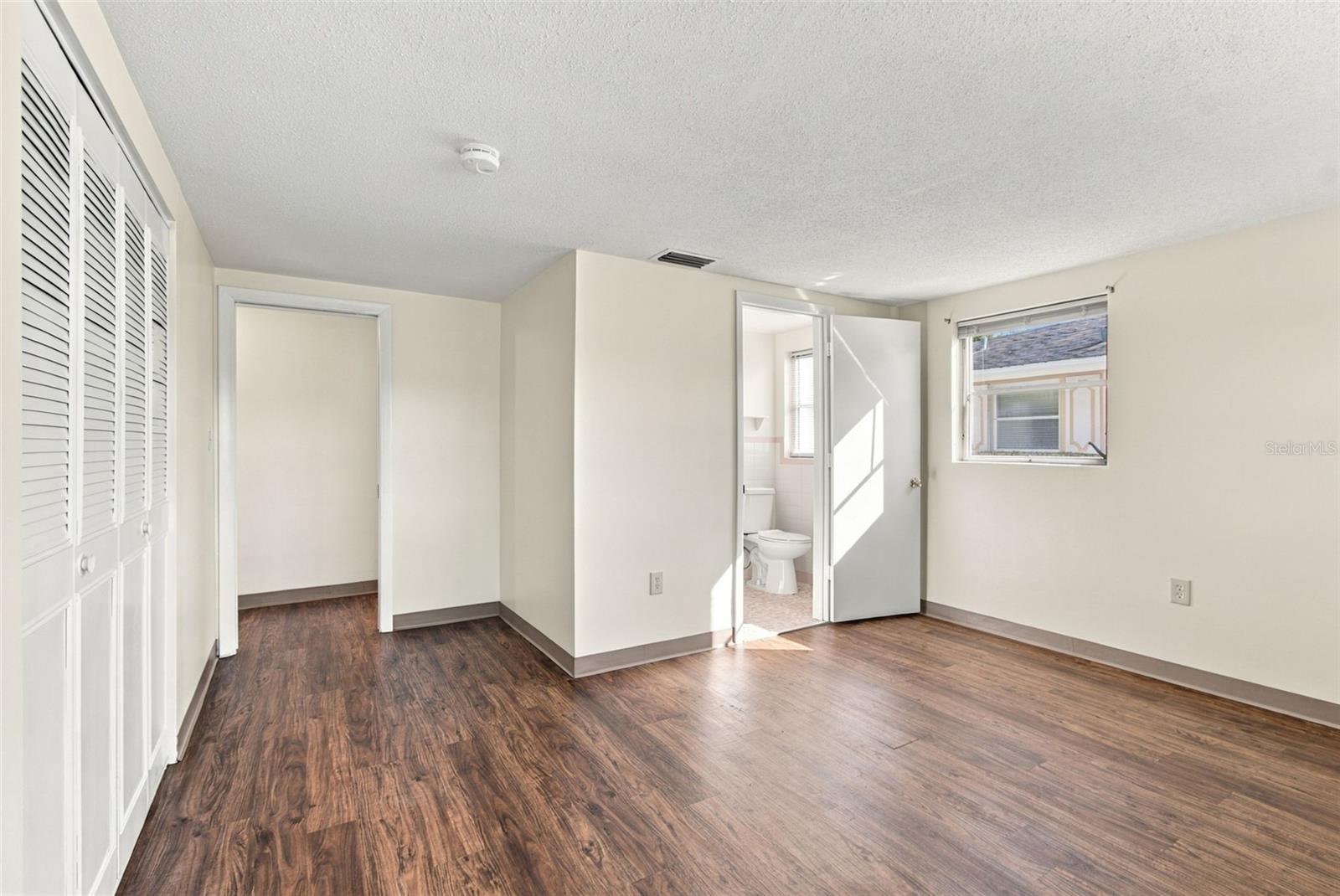 7917 MIMOSA DR — photo 33