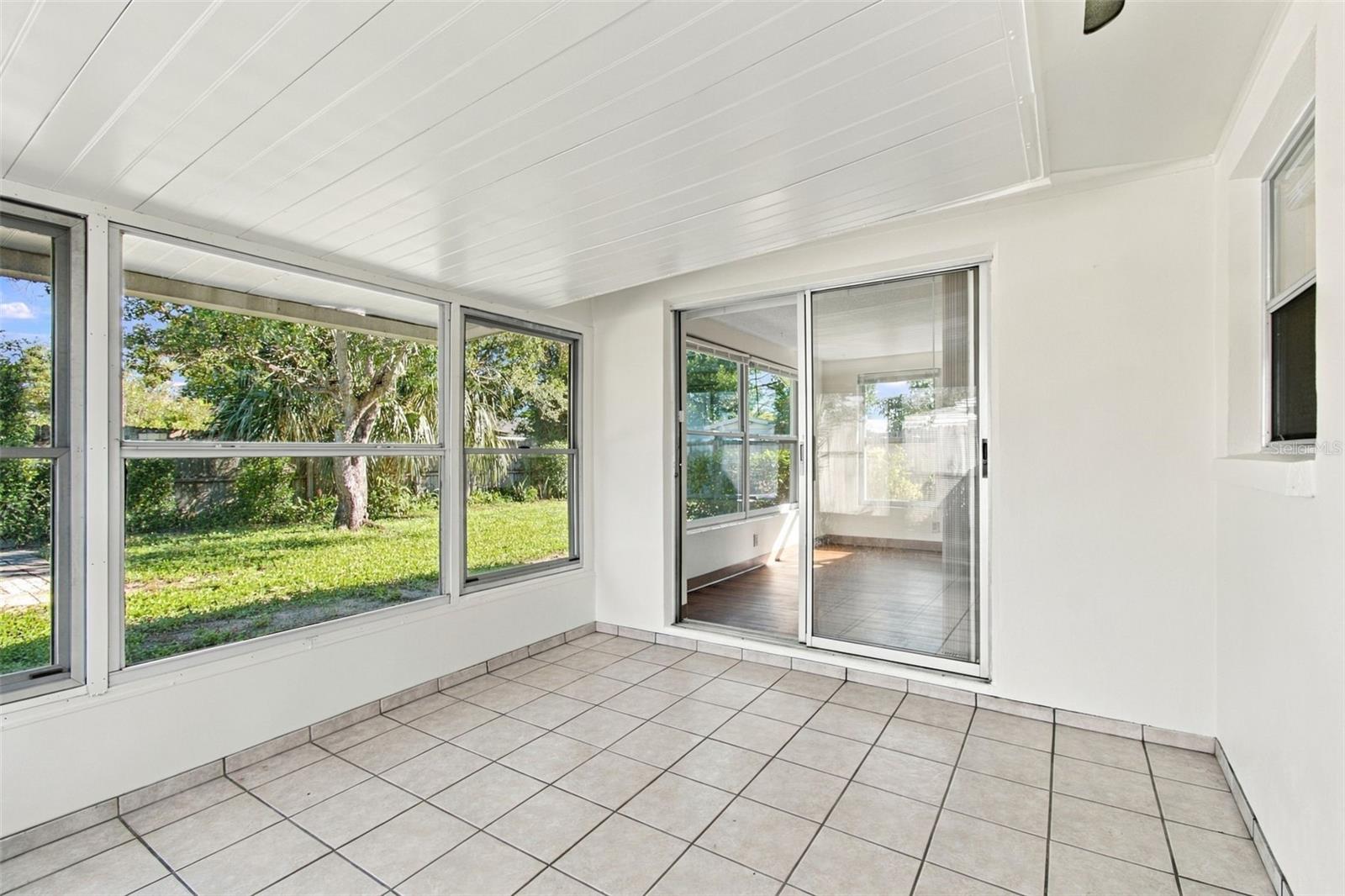 7917 MIMOSA DR — photo 39