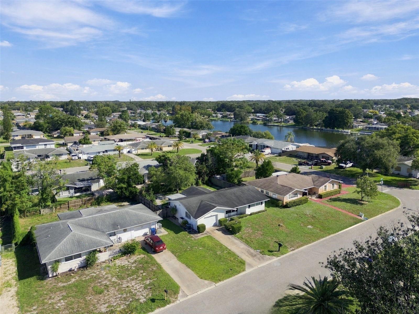7917 MIMOSA DR — photo 68