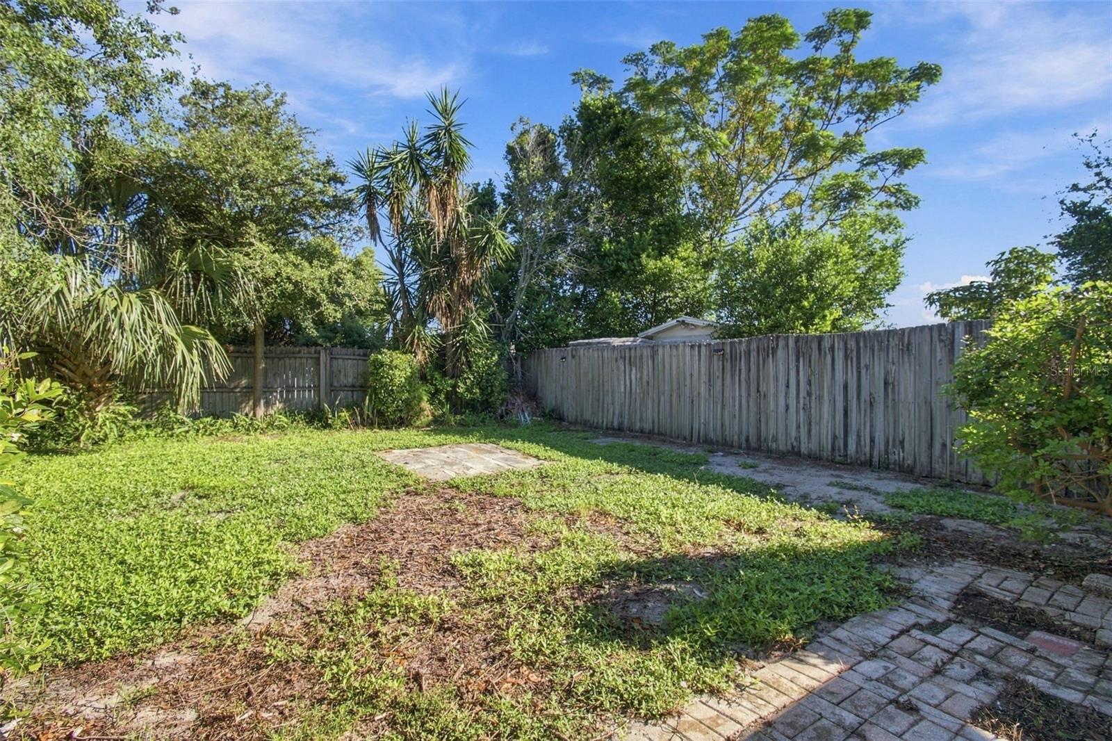 7917 MIMOSA DR — photo 52