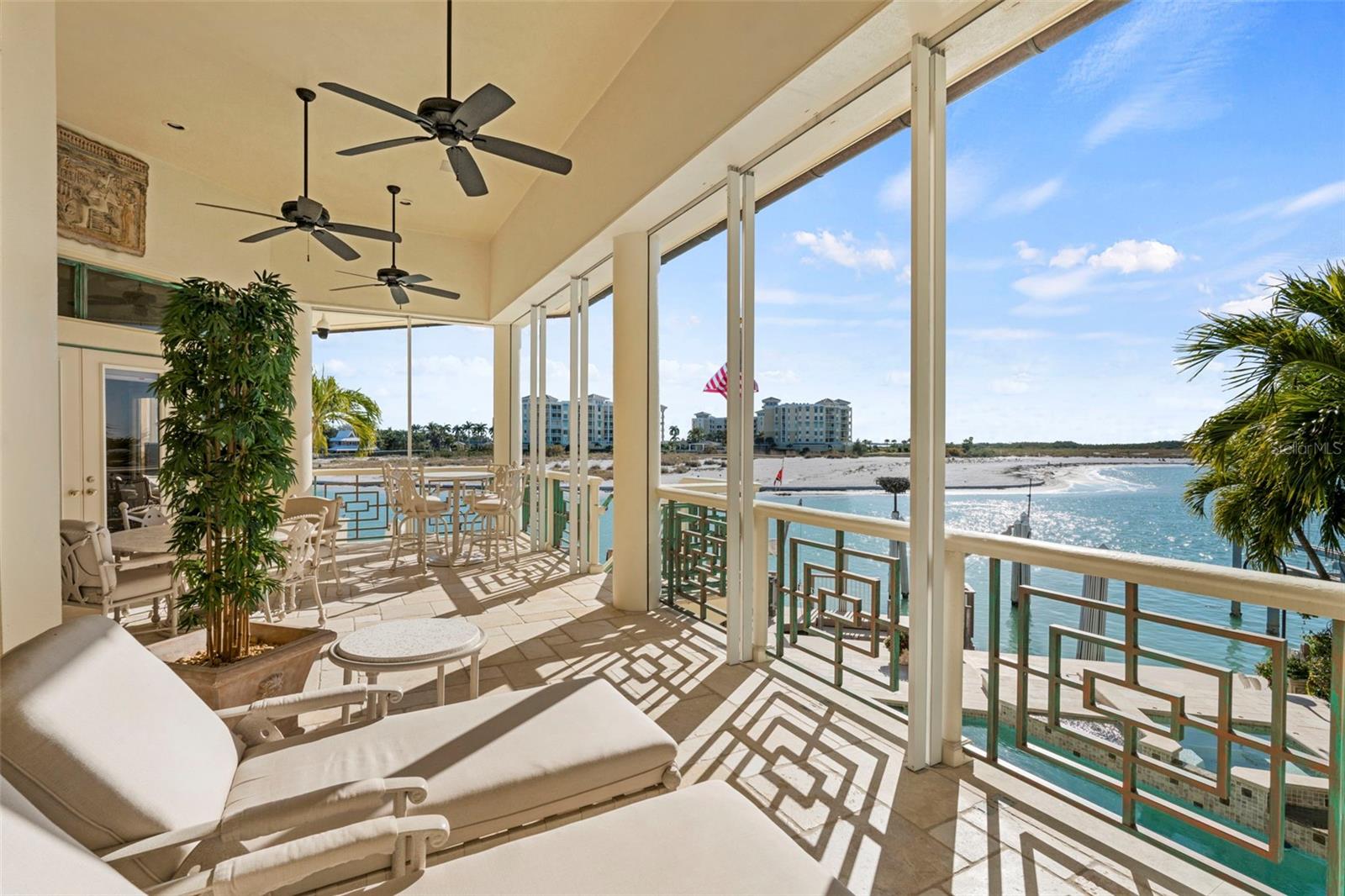 964 MONTE CRISTO BLVD — photo 32