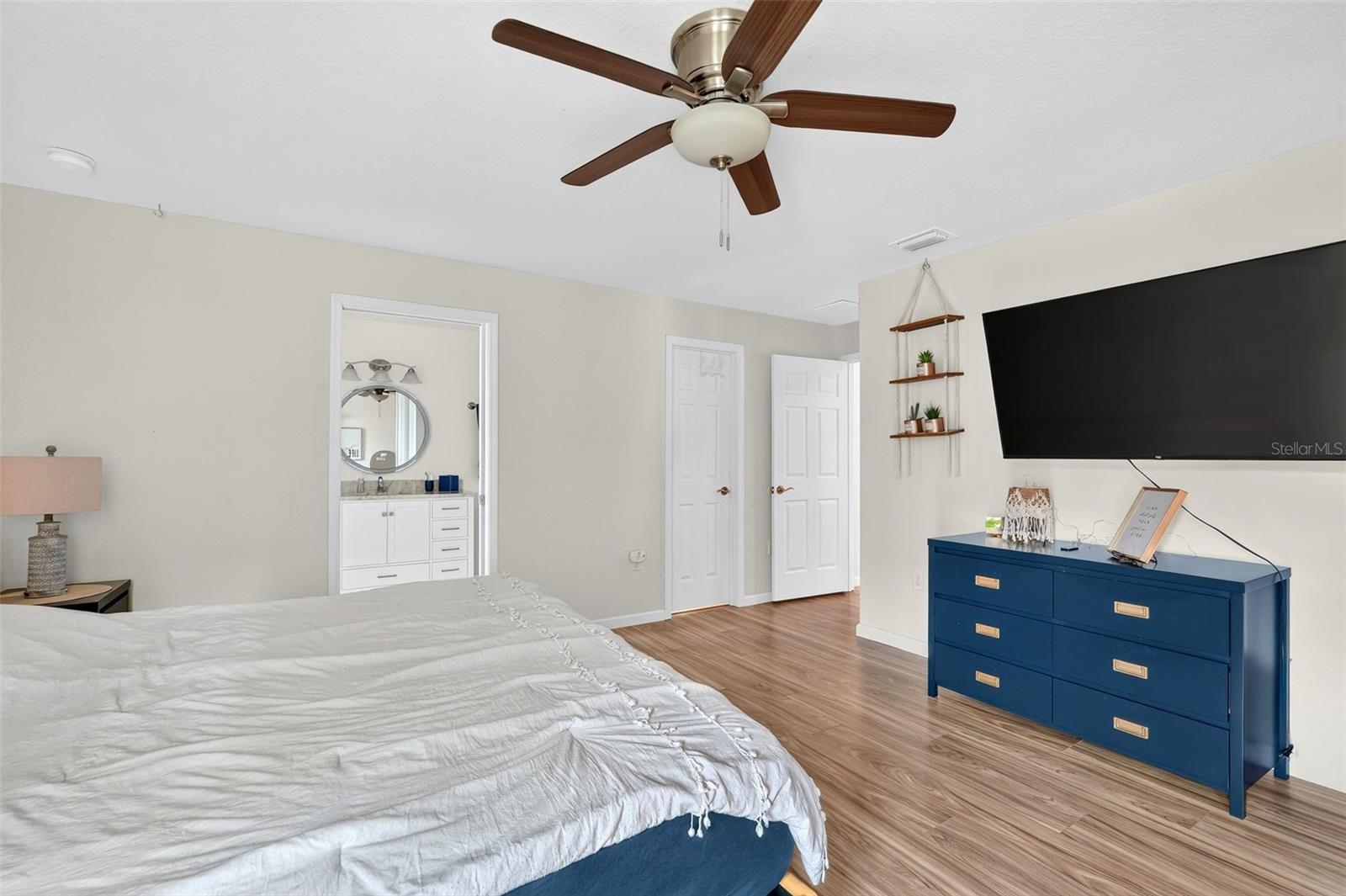 55 RUTGERS RD — photo 18