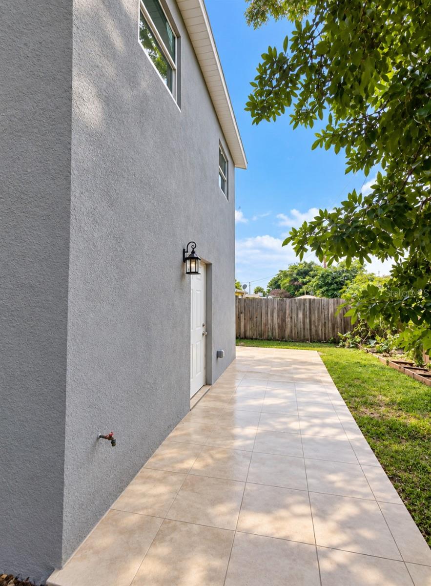 4615 AEGEAN AVE — photo 29