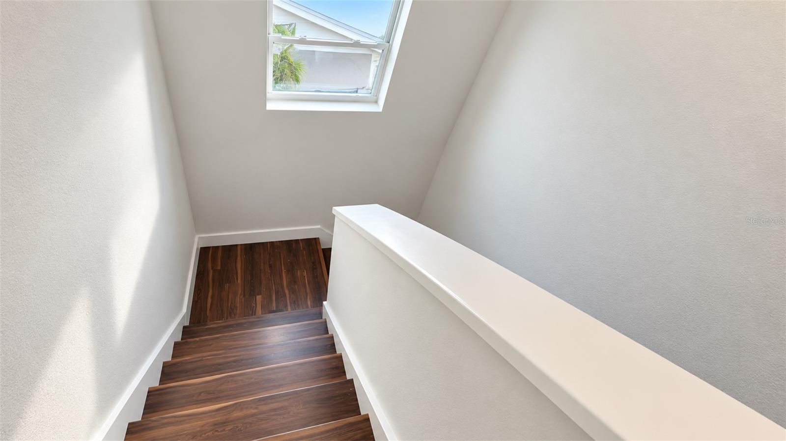 4615 AEGEAN AVE — photo 18