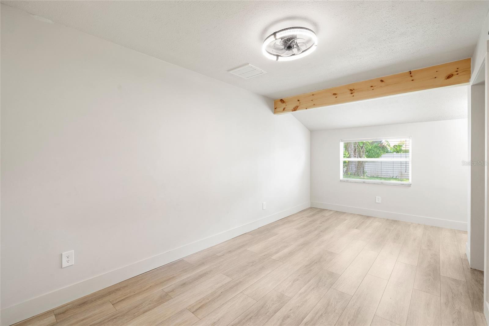 8212 SUNNY VALE PL — photo 24