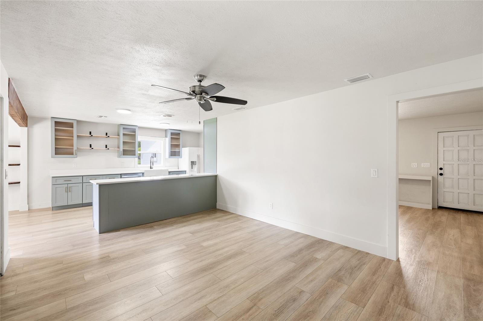 8212 SUNNY VALE PL — photo 16