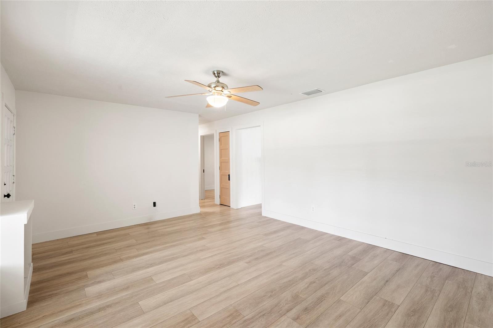 8212 SUNNY VALE PL — photo 8