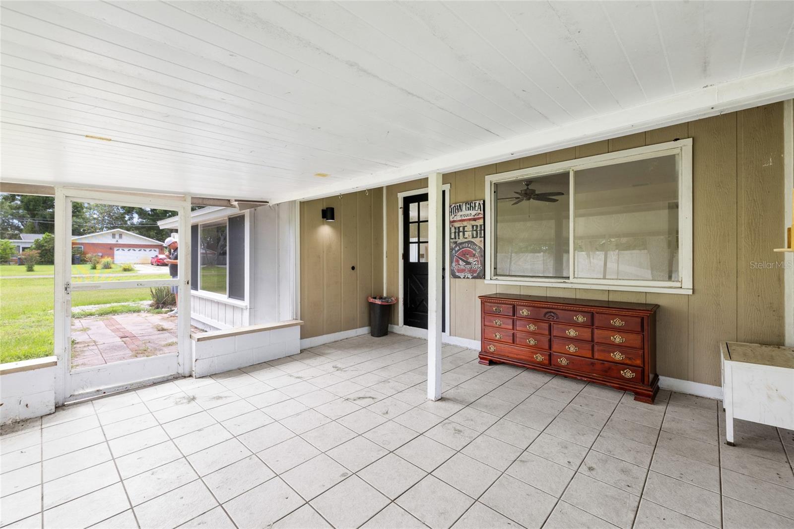 8212 SUNNY VALE PL — photo 40