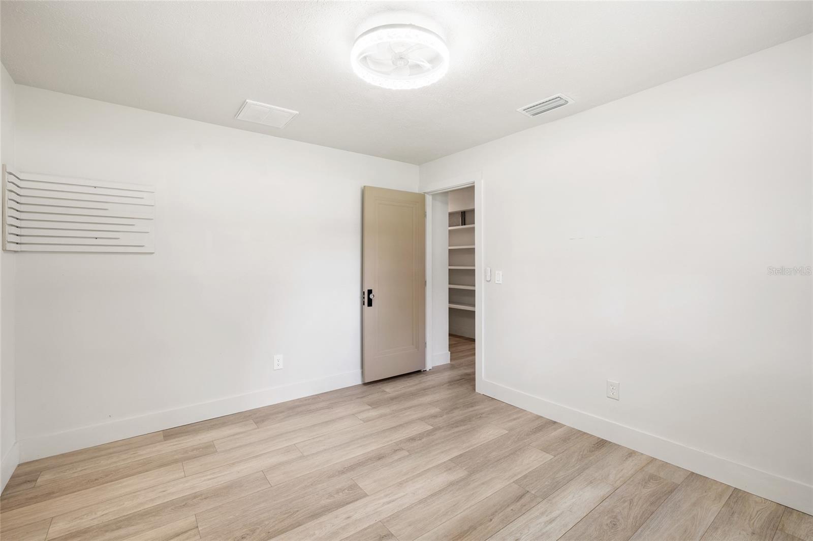8212 SUNNY VALE PL — photo 28