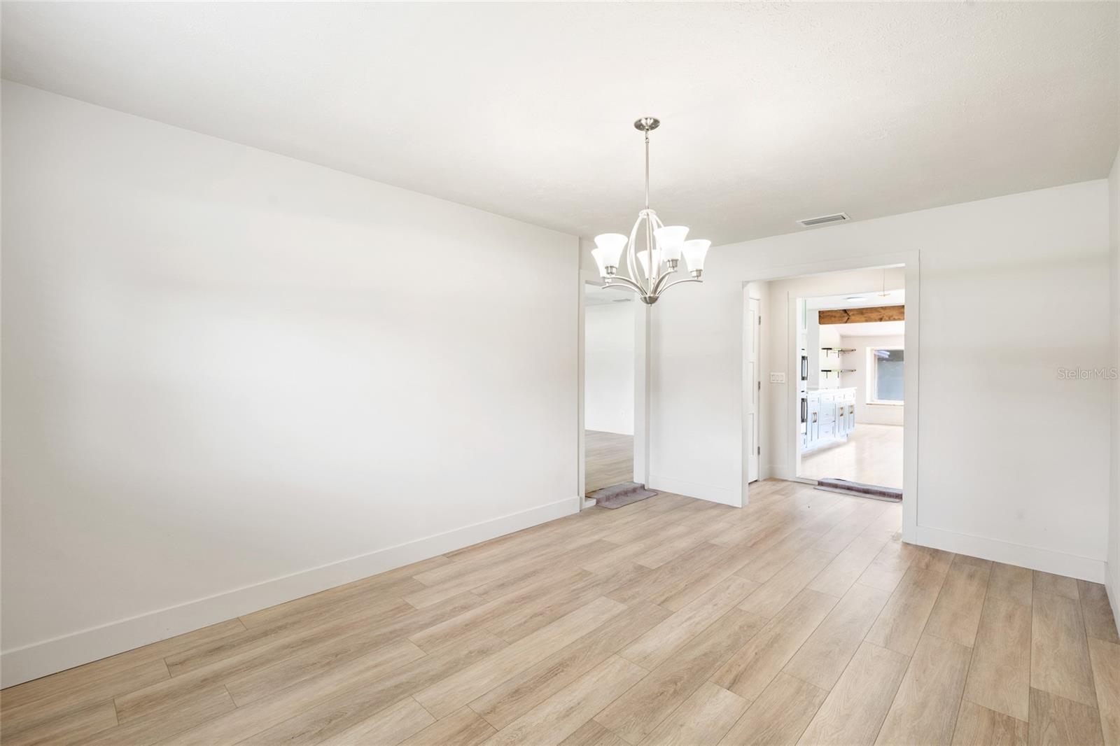 8212 SUNNY VALE PL — photo 11