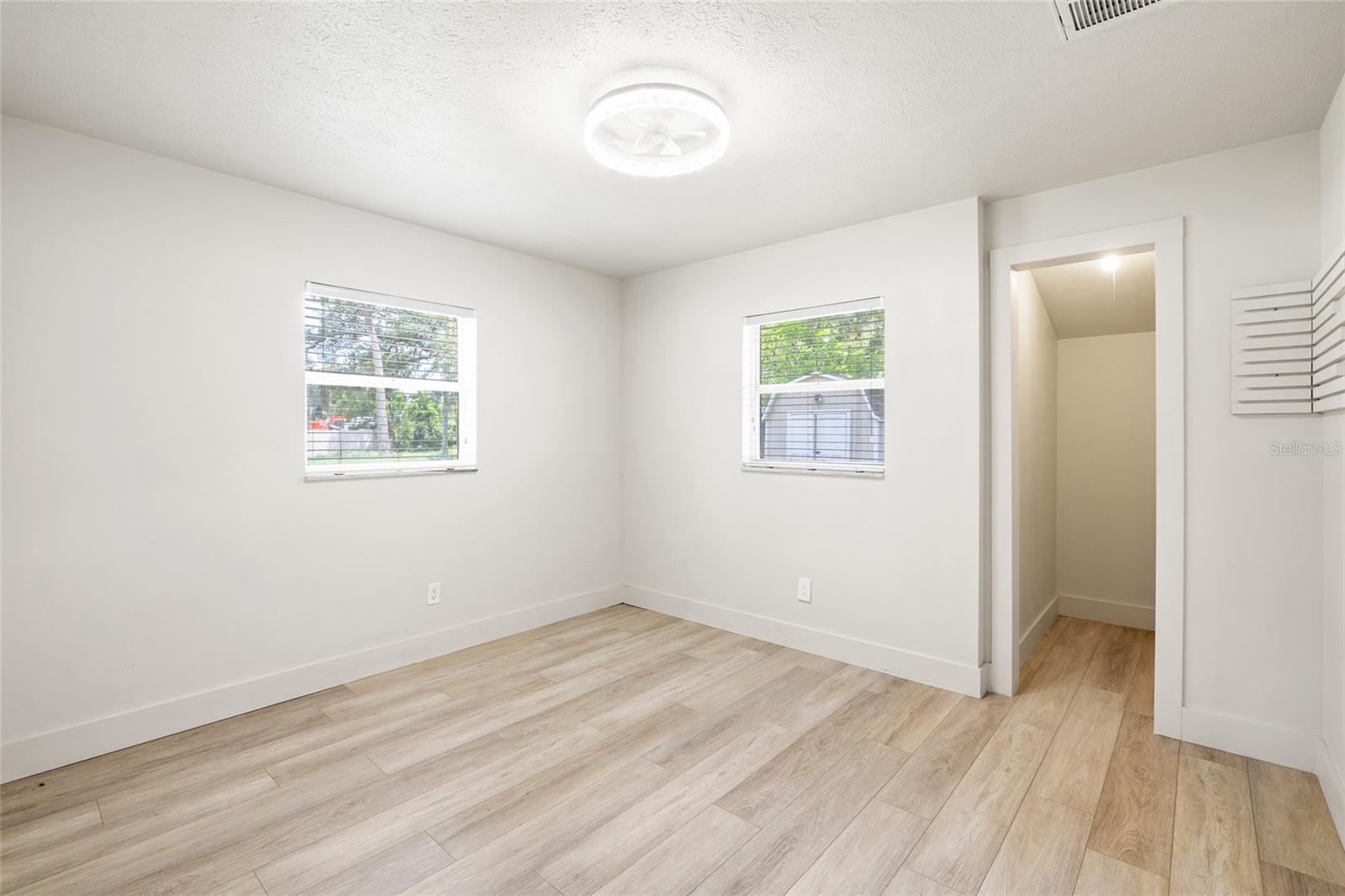 8212 SUNNY VALE PL — photo 27