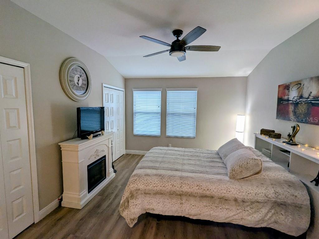 2454 FOGGY CREEK CIR — photo 15