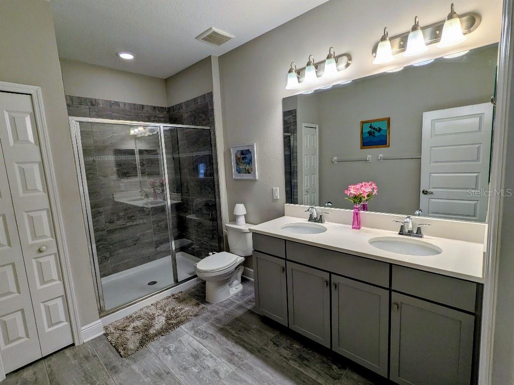 2454 FOGGY CREEK CIR — photo 17