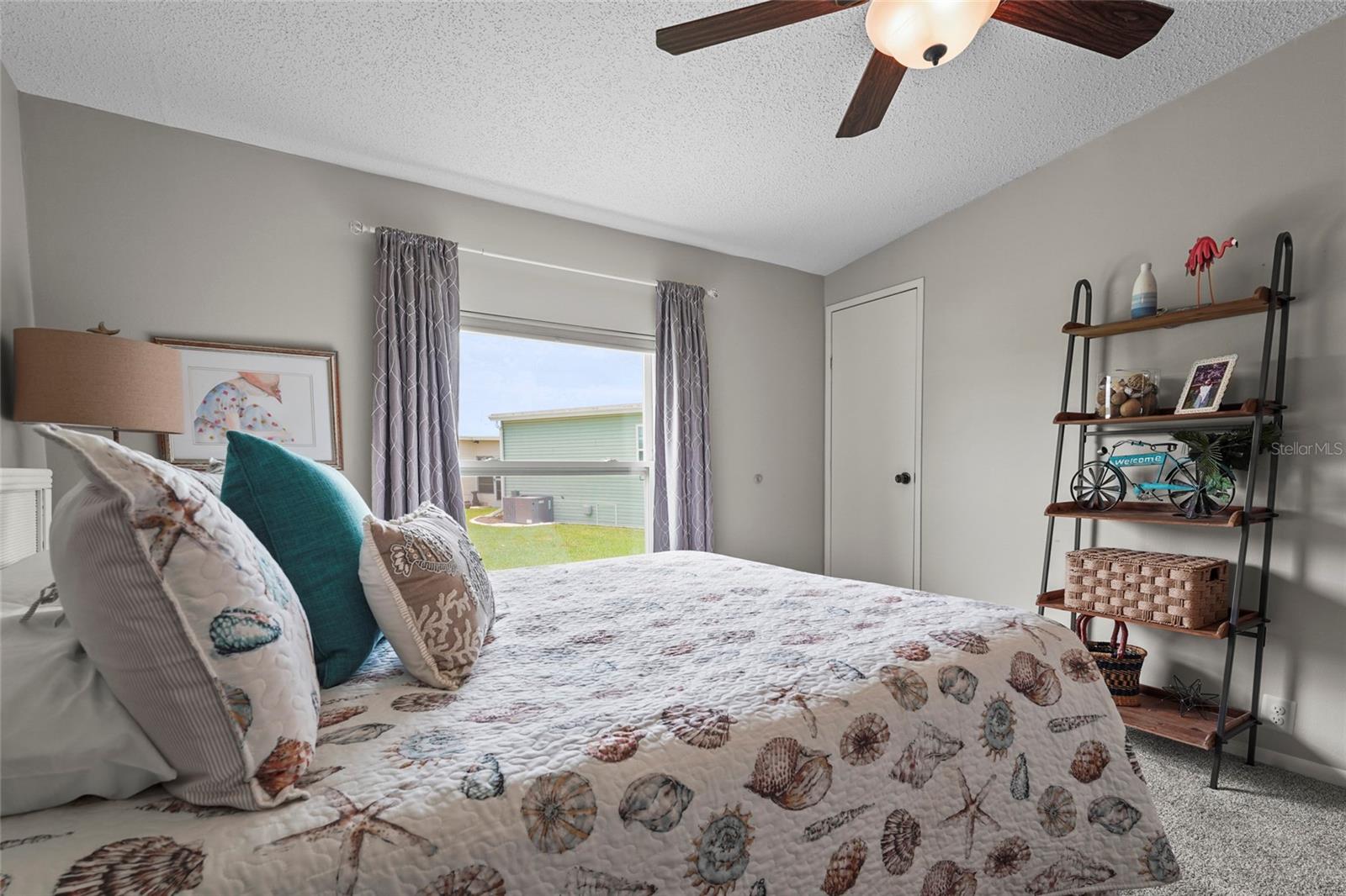 8470 IMPERIAL CIR — photo 24