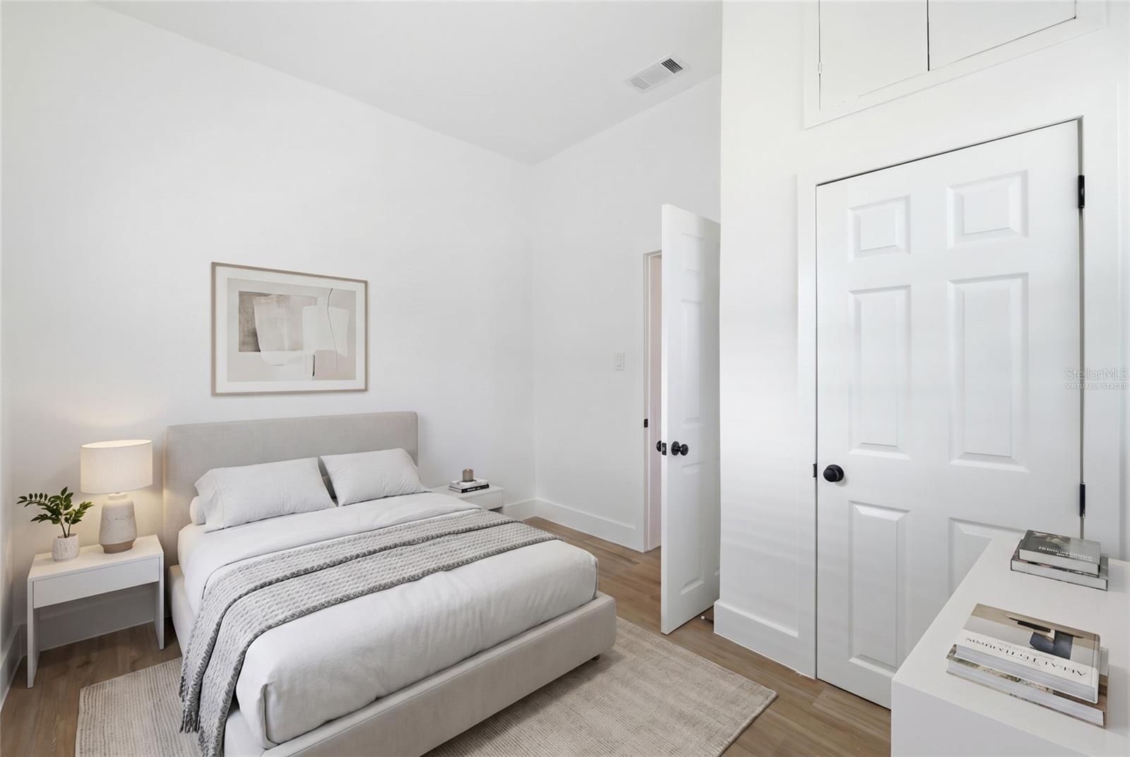 2120 W NASSAU ST — photo 16