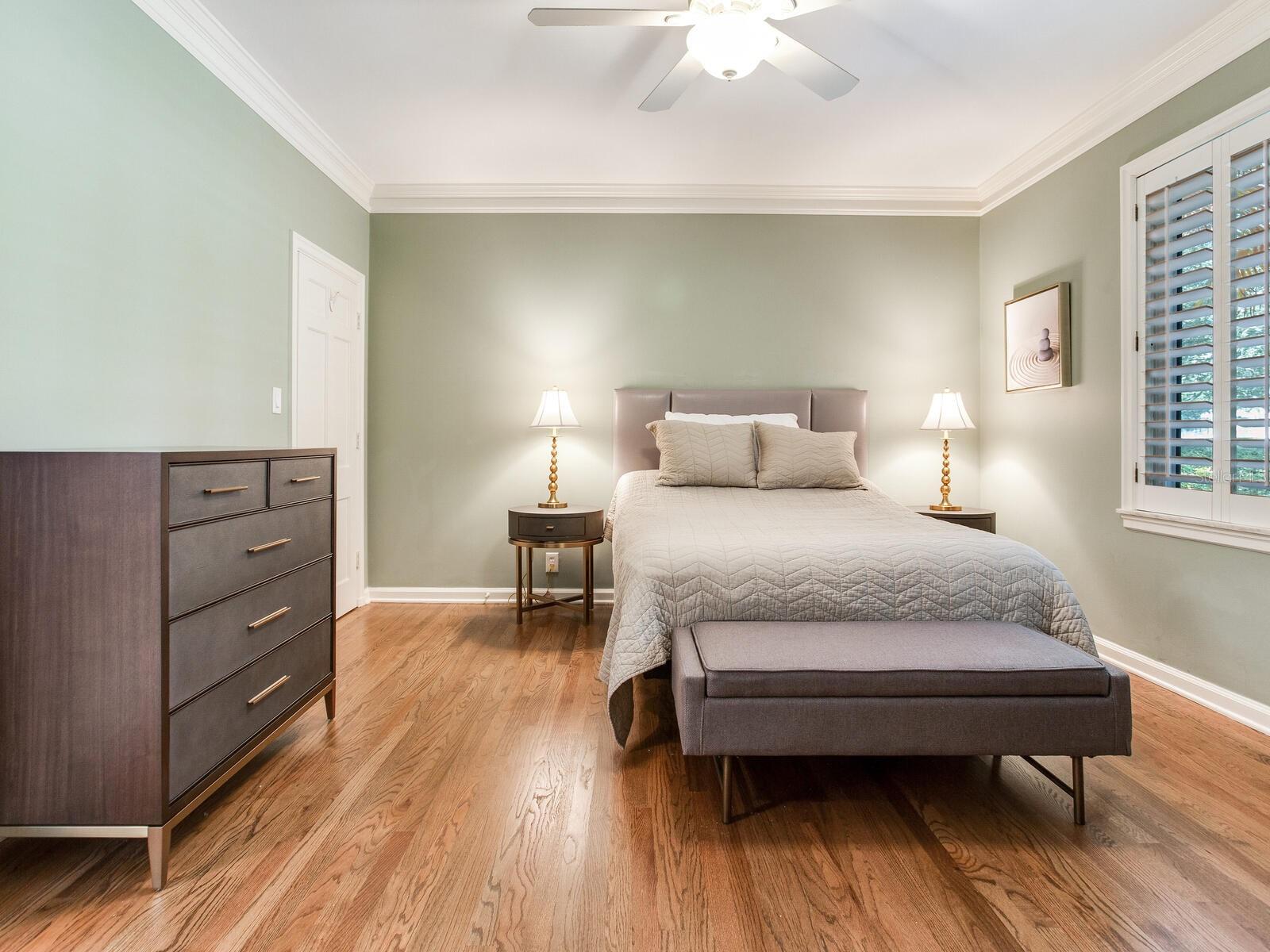 3401 S ALMERIA AVE — photo 38