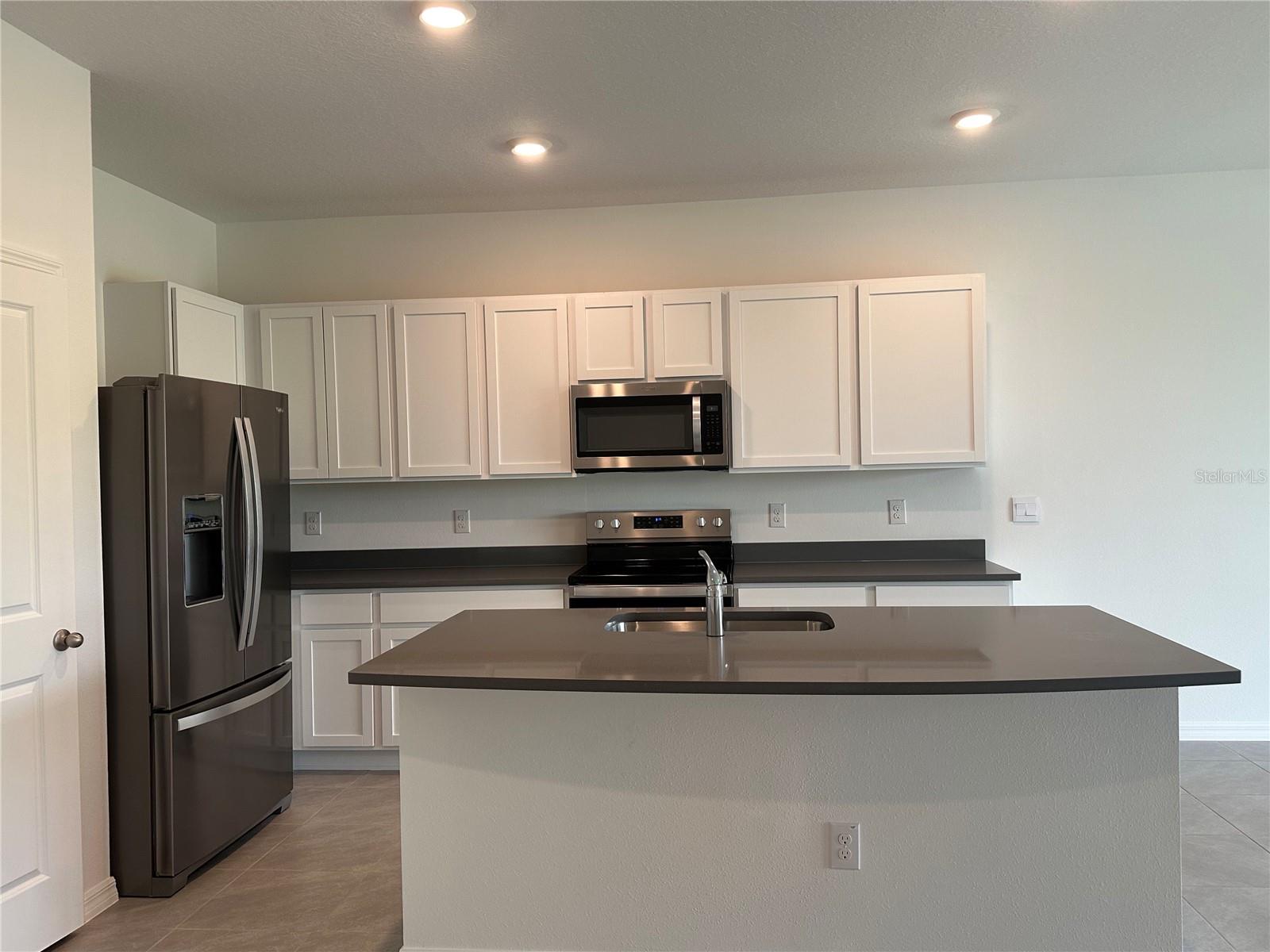 11408 CRESCENT DEER DR — photo 3