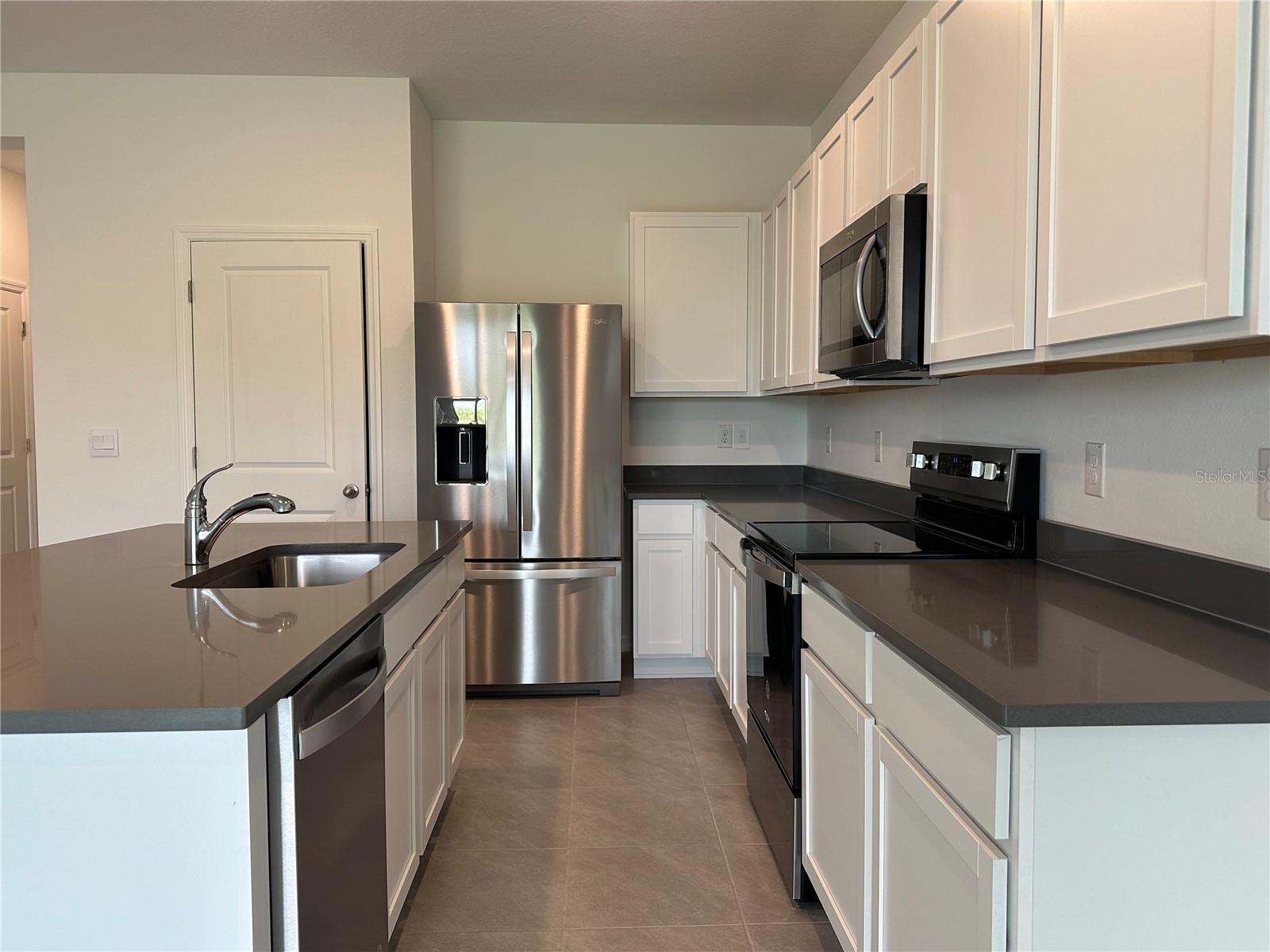 11408 CRESCENT DEER DR — photo 5