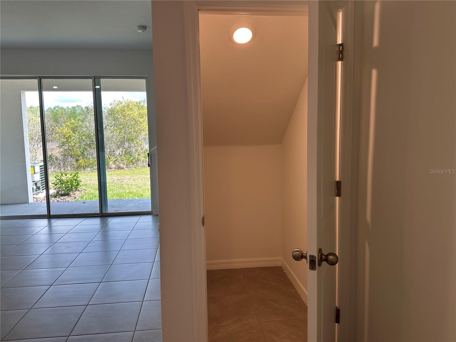 11408 CRESCENT DEER DR — photo 8