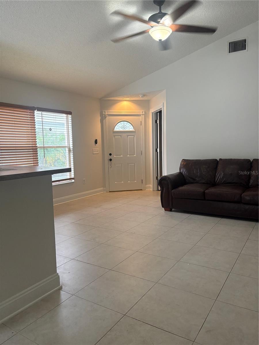 22718 SAINT THOMAS CIR — photo 15