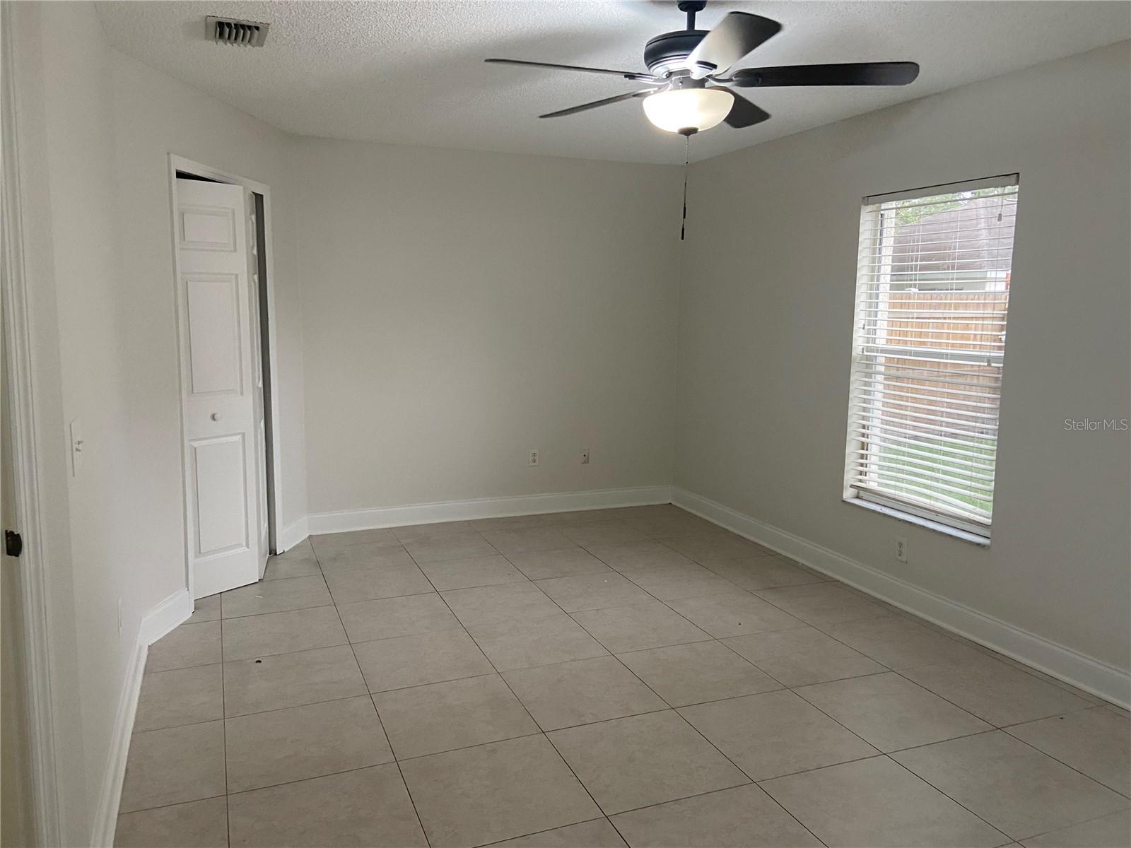 22718 SAINT THOMAS CIR — photo 3
