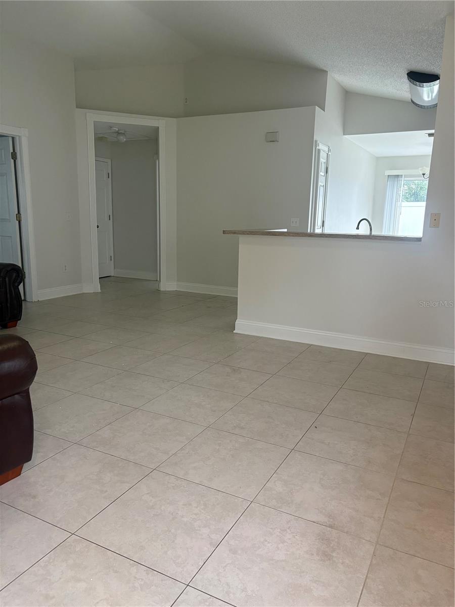 22718 SAINT THOMAS CIR — photo 13