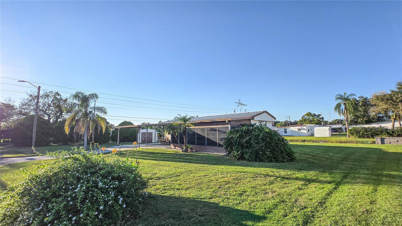 36513 LAKEWOOD DR — photo 40