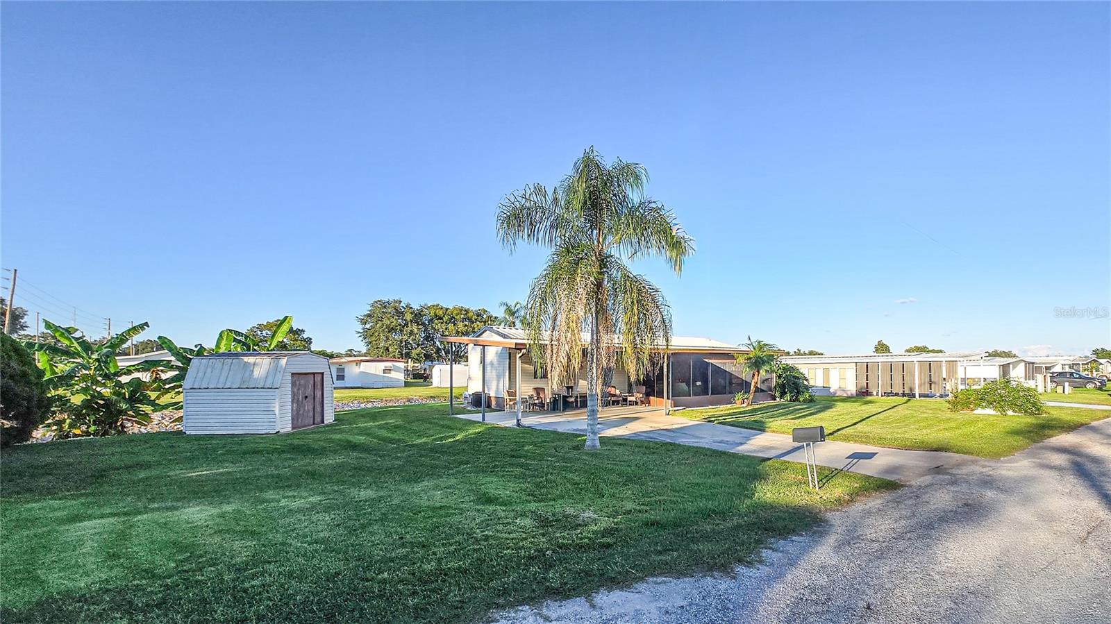 36513 LAKEWOOD DR — photo 44