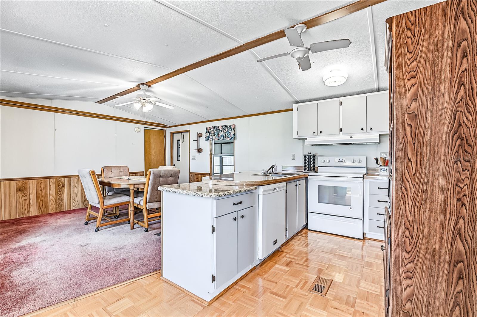 36513 LAKEWOOD DR — photo 7