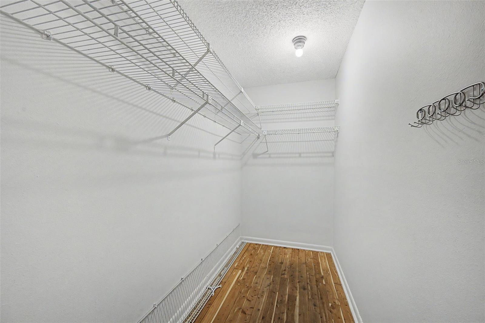 492 LAKEVIEW DR #40 — photo 25