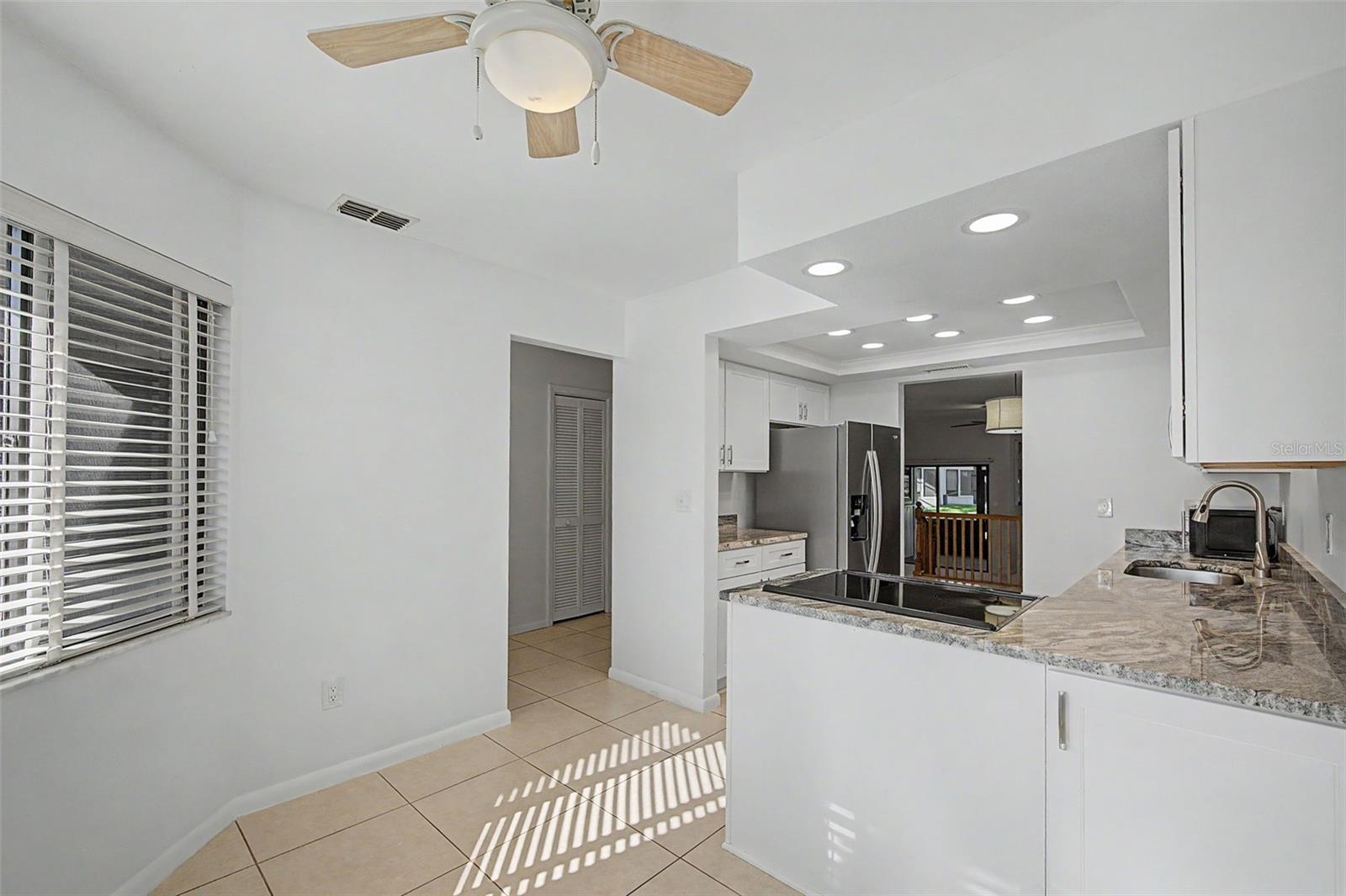 492 LAKEVIEW DR #40 — photo 21